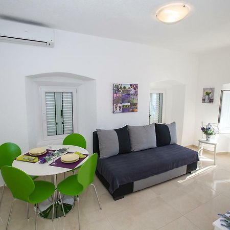 Apartmani Cindric カルロバッグ エクステリア 写真