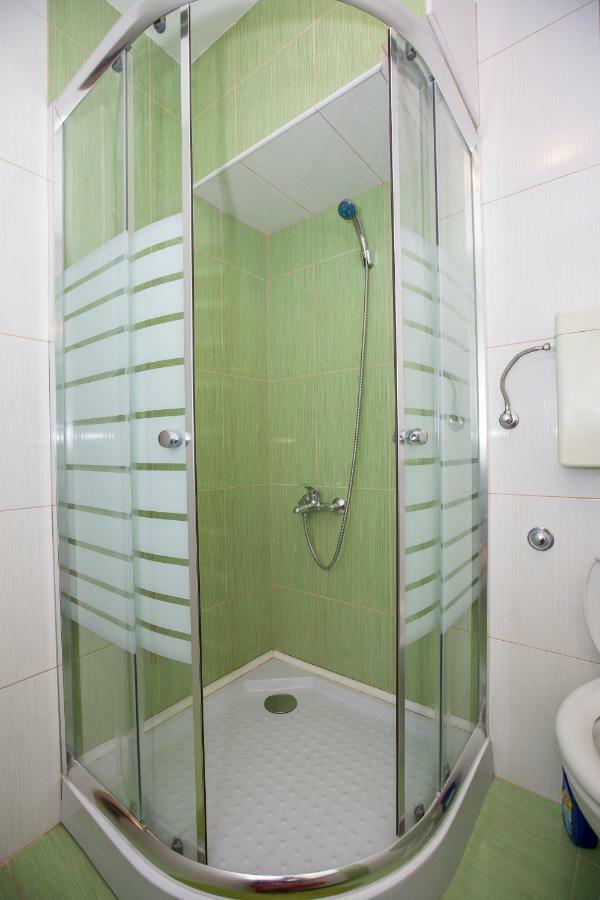 Apartmani Cindric カルロバッグ エクステリア 写真